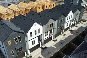 7811 Amelia Rd, Houston, TX 77055 - Photo 26