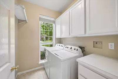 30 N Dragonwood Place, The Woodlands, TX 77381 - Photo 26