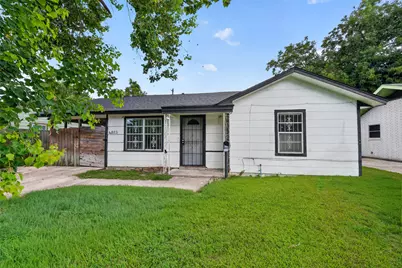 4813 Brinkley Street, Houston, TX 77033 - Photo 1