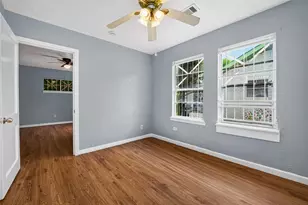 4813 Brinkley St, Houston, TX 77033 - Photo 12
