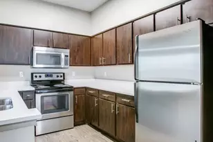 2700 Woodland Park Dr, Houston, TX 77082 - Photo 6