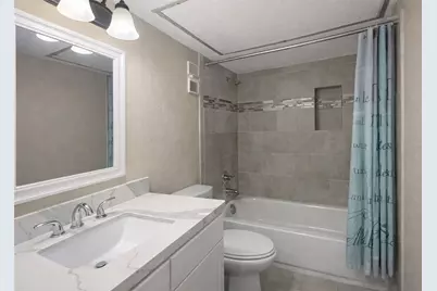 12905 Woodforest Boulevard #305, Houston, TX 77015 - Photo 20