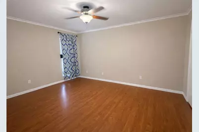 12905 Woodforest Boulevard #305, Houston, TX 77015 - Photo 14