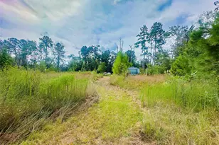3104 Woodland Ridge, Orange, TX 77632 - Photo 2