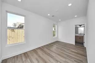 6949 Foster St, Houston, TX 77021 - Photo 6