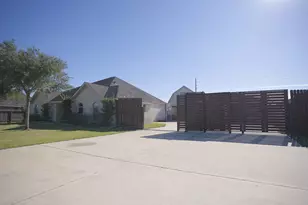 38 Palmero Way, Manvel, TX 77578 - Photo 1