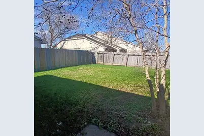 5434 Parkridge Drive, Houston, TX 77053 - Photo 2