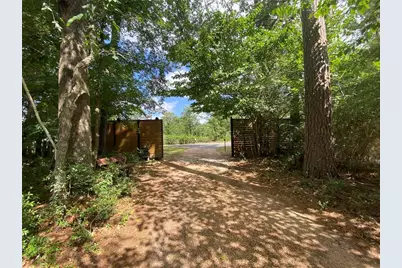 26700 Pine Tree Court, Waller, TX 77484 - Photo 32