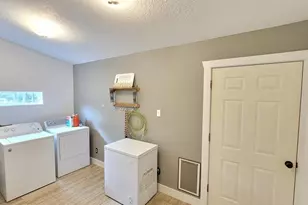 26700 Pine Tree Ct, Waller, TX 77484 - Photo 16