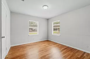 5530 Shamrock St, Houston, TX 77017 - Photo 8