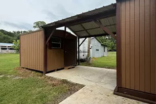 223 Spitaleri, Onalaska, TX 77360 - Photo 4