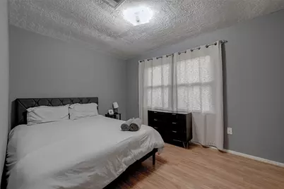 7523 Roswell Street, Houston, TX 77022 - Photo 12