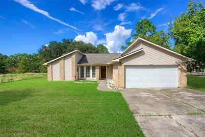22516 Pebble Beach Way, Huntsville, TX 77320 - Photo 2
