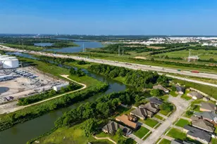 3535 Bayou Forest Dr, La Porte, TX 77571 - Photo 38