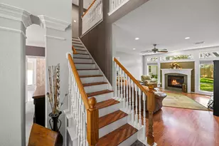 2446 Plantation Bend Dr, Sugar Land, TX 77478 - Photo 18