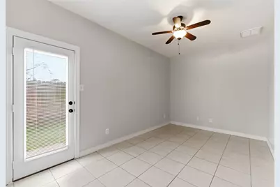 408 Eichwurzel Lane #D, Houston, TX 77009 - Photo 12