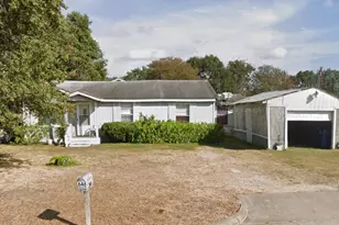 646 Baker St, Hempstead, TX 77445 - Photo 2