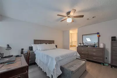 13798 Hollowgreen Drive #305, Houston, TX 77082 - Photo 16