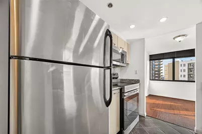 3525 Sage Road #704, Houston, TX 77056 - Photo 18