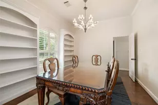 9406 Bevlyn Dr, Houston, TX 77025 - Photo 6