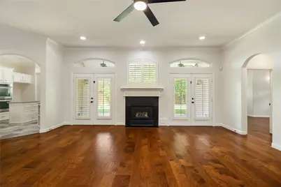 9406 Bevlyn Drive, Houston, TX 77025 - Photo 8