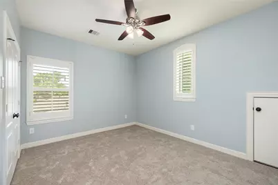 9406 Bevlyn Drive, Houston, TX 77025 - Photo 28