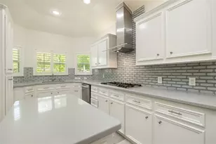 9406 Bevlyn Dr, Houston, TX 77025 - Photo 12
