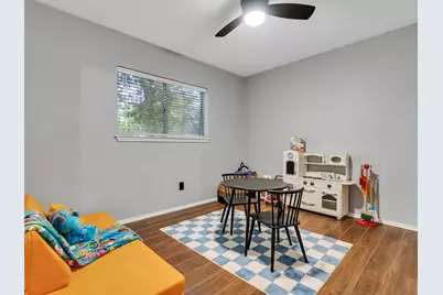 101 N Wagon Lane N, Angleton, TX 77515 - Photo 14