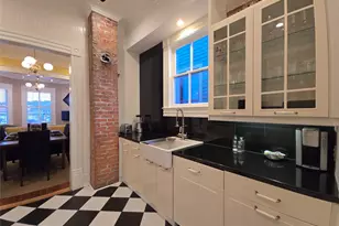 2526 Ursuline St, Galveston, TX 77550 - Photo 10