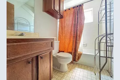 10407 Huntington Wood Drive, Houston, TX 77099 - Photo 10