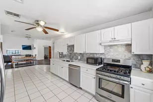 13392 Southshore Dr, Conroe, TX 77304 - Photo 12