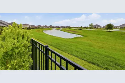 15551 Blue Lake Drive, Mont Belvieu, TX 77523 - Photo 24
