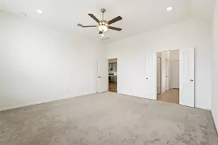 15551 Blue Lake Dr, Mont Belvieu, TX 77523 - Photo 14