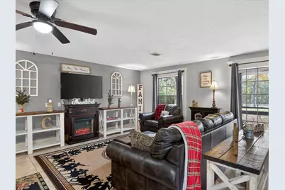 10277 Champion Forest Loop, Conroe, TX 77303 - Photo 18