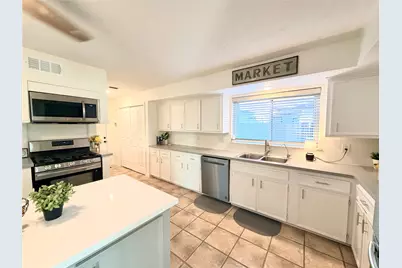7215 Creek Crest Drive, Houston, TX 77095 - Photo 12