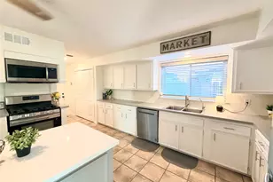 7215 Creek Crest Dr, Houston, TX 77095 - Photo 12