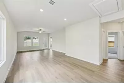 1913 Oregon White Oak Dr, Conroe, TX 77304 - Photo 14