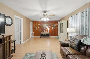 765 Norcross Rd, Wallis, TX 77485 - Photo 20