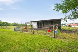 765 Norcross Rd, Wallis, TX 77485 - Photo 30