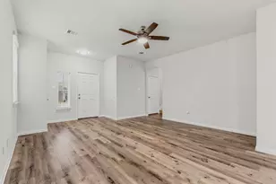 23658 Buttress Root Dr, Spring, TX 77373 - Photo 6