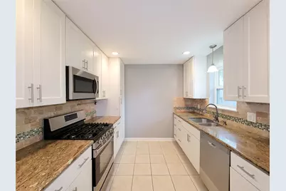 5846 Ettrick Drive, Houston, TX 77035 - Photo 6