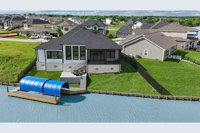 10693 S Lake Mist Lane, Willis, TX 77318 - Photo 6