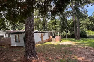 14419 W Lee Shore Dr, Willis, TX 77318 - Photo 2