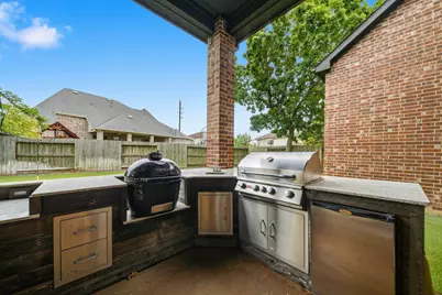 5735 Genoa Springs Lane, Sugar Land, TX 77479 - Photo 40
