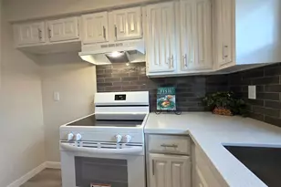 11685 Alief Clodine Rd, Houston, TX 77082 - Photo 12