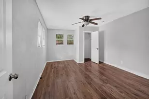 11407 Duane St, Houston, TX 77047 - Photo 10