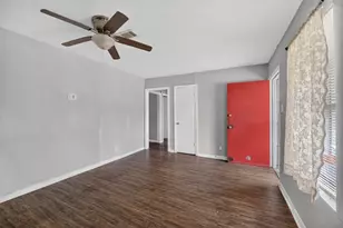 11407 Duane St, Houston, TX 77047 - Photo 8
