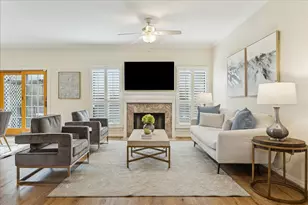 701 Bering Dr, Houston, TX 77057 - Photo 1