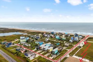 11207 Schwartz Dr, Galveston, TX 77554 - Photo 4