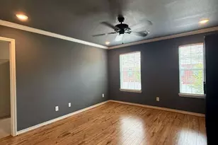 9623 Elmview Pl, Houston, TX 77080 - Photo 14